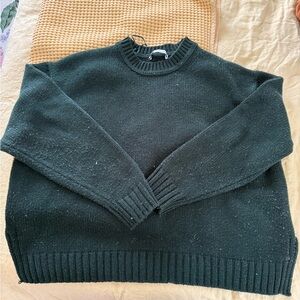 Women’s Dark Green Crewneck Sweater